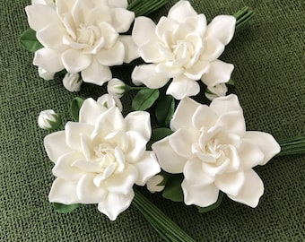 Very light ivory gardenia. Buttonhole Boutonniere for men.  Boutonniere with Very light ivory gardenia with leaves and buds.
