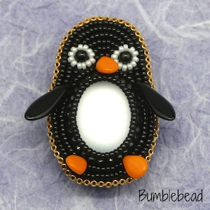 Tutorial spilla pinguino piccolo - schema ricamo perline