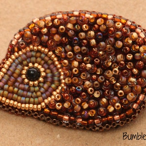 TUTORIAL: Bead Embroidered Hedgehog Brooch Tutorial PDF - A Seed Bead Pattern