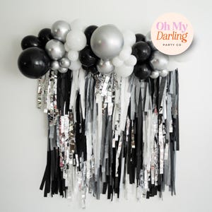 Til Death Do Us Party, Halloween Balloon Arch, Bachelorette Party Balloon Garland, Skull Spooky Bride or Die Goth Witch Party Decor, Fringe