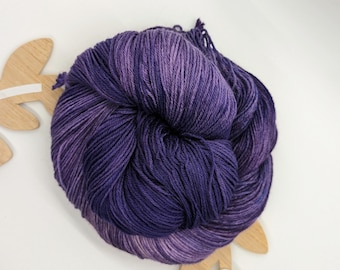 Fingering Weight Sock Yarn / Deep Purple and Lavender with blue speckling  (100% Superwash Merino Wool) Hand Dyed / Altered State