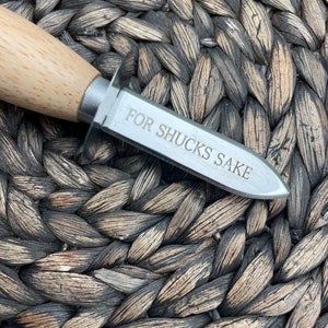 Metal Engraved Blade Oyster Shucker, Personalized Oyster Shucker ...