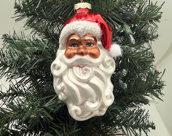 Enfeite de Papai Noel Multicultural, Enfeite de Natal com Papai Noel Diversificado, Papai Noel Hispânico, Papai Noel Asiático, Papai Noel Negro