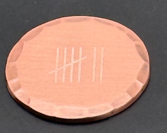 Marcador de Bola de Cobre com Borda Natural para o 7º Aniversário, Marcador de Bola Personalizado com Gravação, Presente Ideal para Golfistas