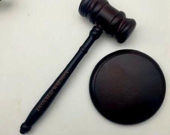 Martelo de Simulação de Julgamento Personalizado, Martelo de Madeira Gravado, Presente para Juiz, Presente para Formando em Direito, Presente para JD