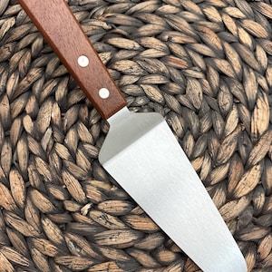 Blank Cake Server-Wood Handle Pie Server-Gift for Baker