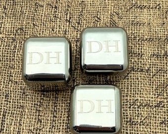 Pedras de uísque em aço inoxidável • Cubos redondos para resfriar bebidas, presente ideal para apreciadores de bar.