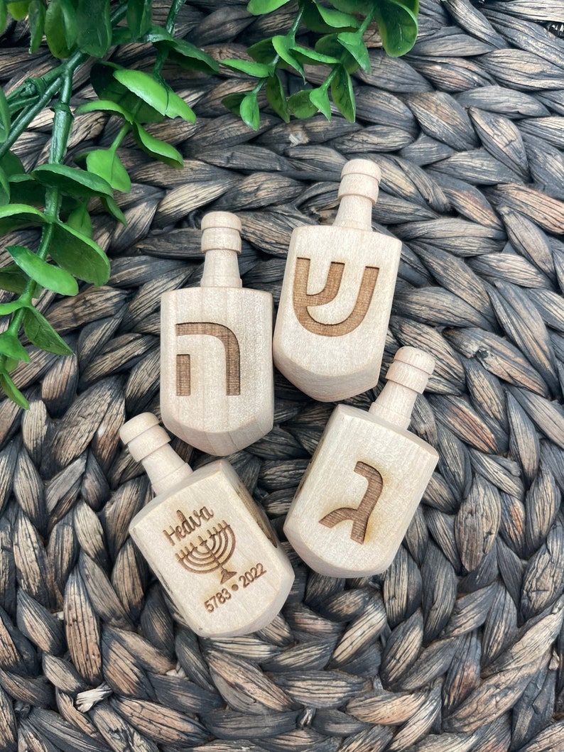 Engraved Dreidel, Star of David Dreidel, Menorah Dreidel, Engraved Dreidel, Personalized Dreidel image 1