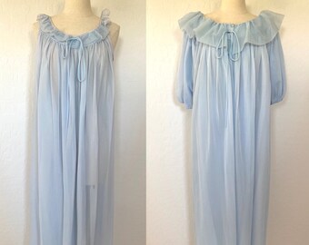 Lingerie Peignoir Set Vintage 1960s Baby Blue Nightgown Robe