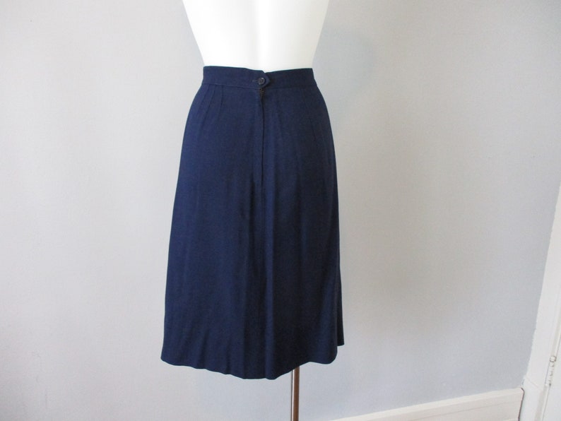 Jacket Skirt Suit Set Vintage 1960s Navy Blue White Rayon Dacron Caliday of California