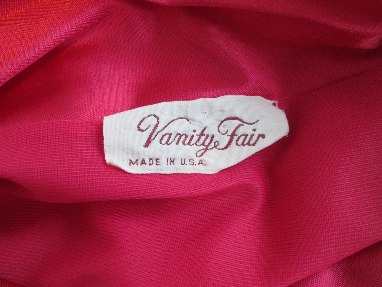 VANITY FAIR Robe Vintage 1960s Hot Pink Fuchsia Floral - Etsy