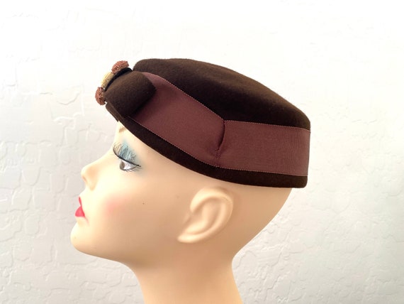Pillbox Hat Vintage 1940s Brown Wool Felt Bow - image 4