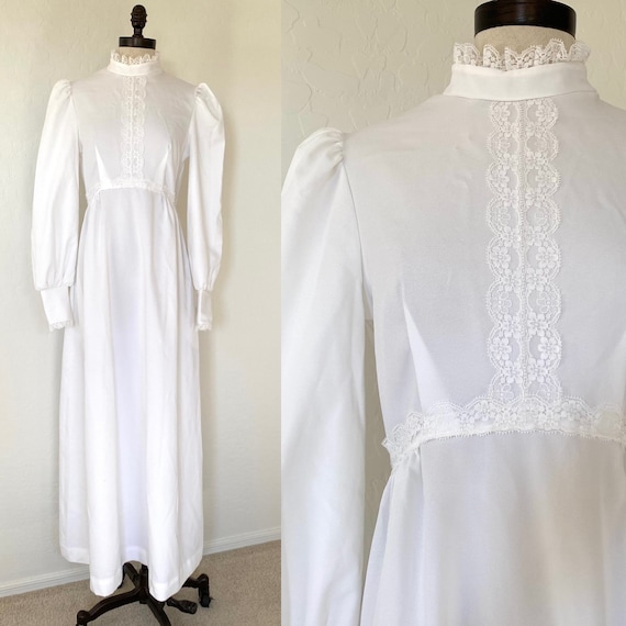Maxi Dress Vintage 1970s White Polyester Mock Nec… - image 1