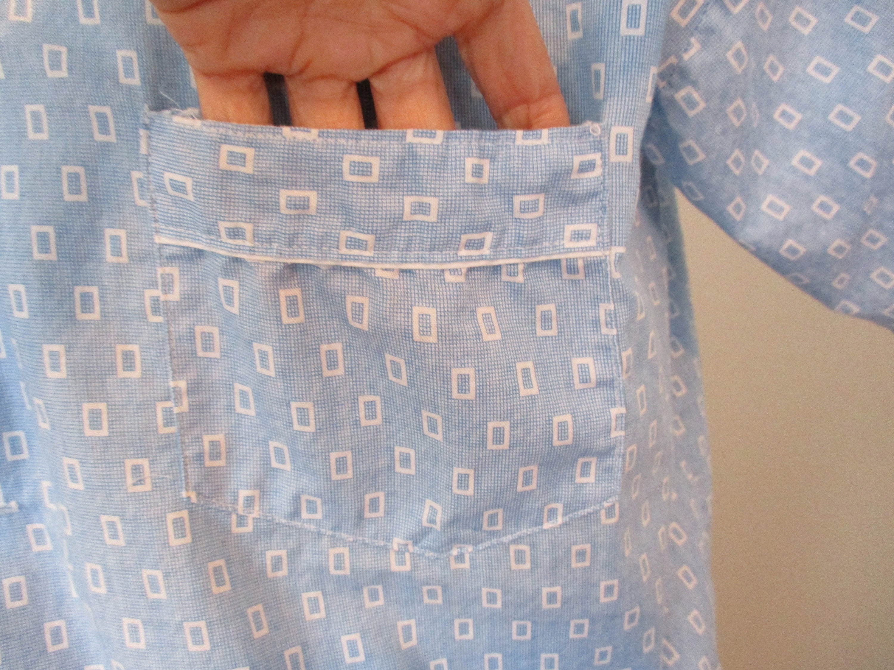 Pajamas Vintage 1960s Blue White Mod Geometric V Neck Shirt | Etsy