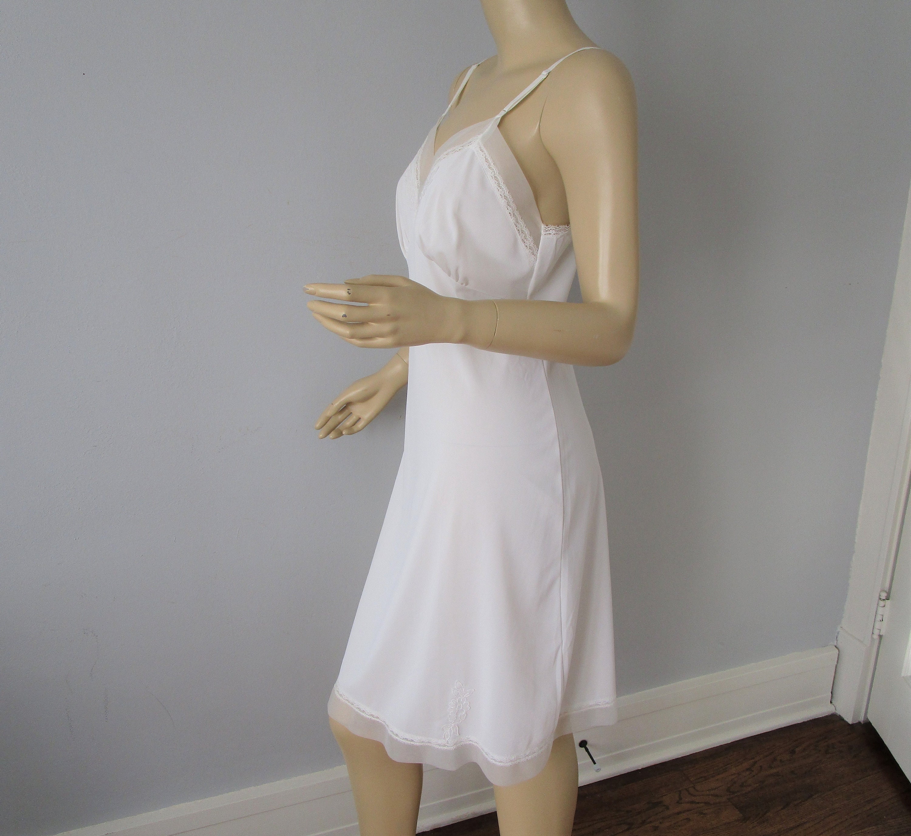 LORRAINE Slip Vintage 1960s Full Dress Lingerie White Nylon | Etsy