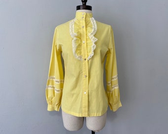 Blouse Vintage 1970s Yellow Dotted Swiss Ruffle