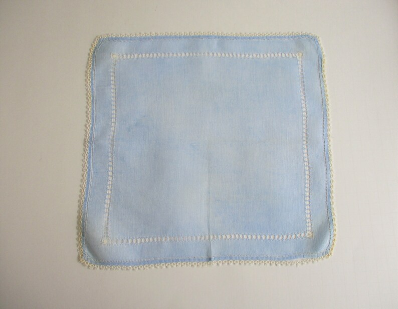 Vintage 1940s Hankies Pastel Pink Blue Tatting Lace Drawnwork Handkerchiefs Lot 2
