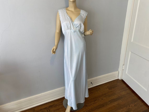 ARTEMIS Nightgown Vintage 1940s Blue Rayon Lingerie - Gem