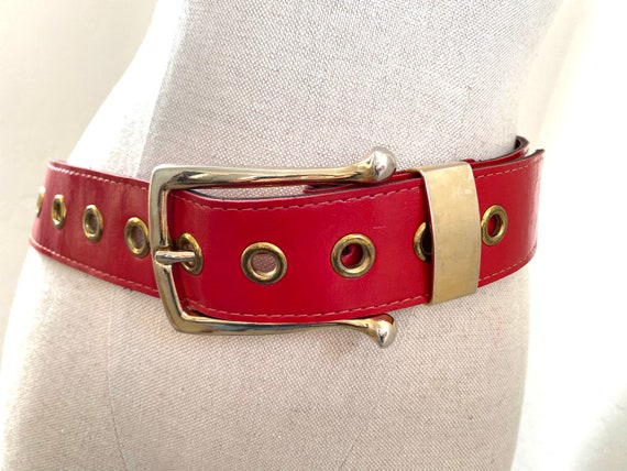 Red Grommet Belt Vintage 1990s Vinyl Gold Plated … - image 3