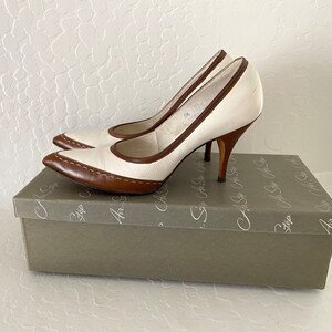 Kitten Heels Vintage 1950s Brown White Leather Shoes - Etsy