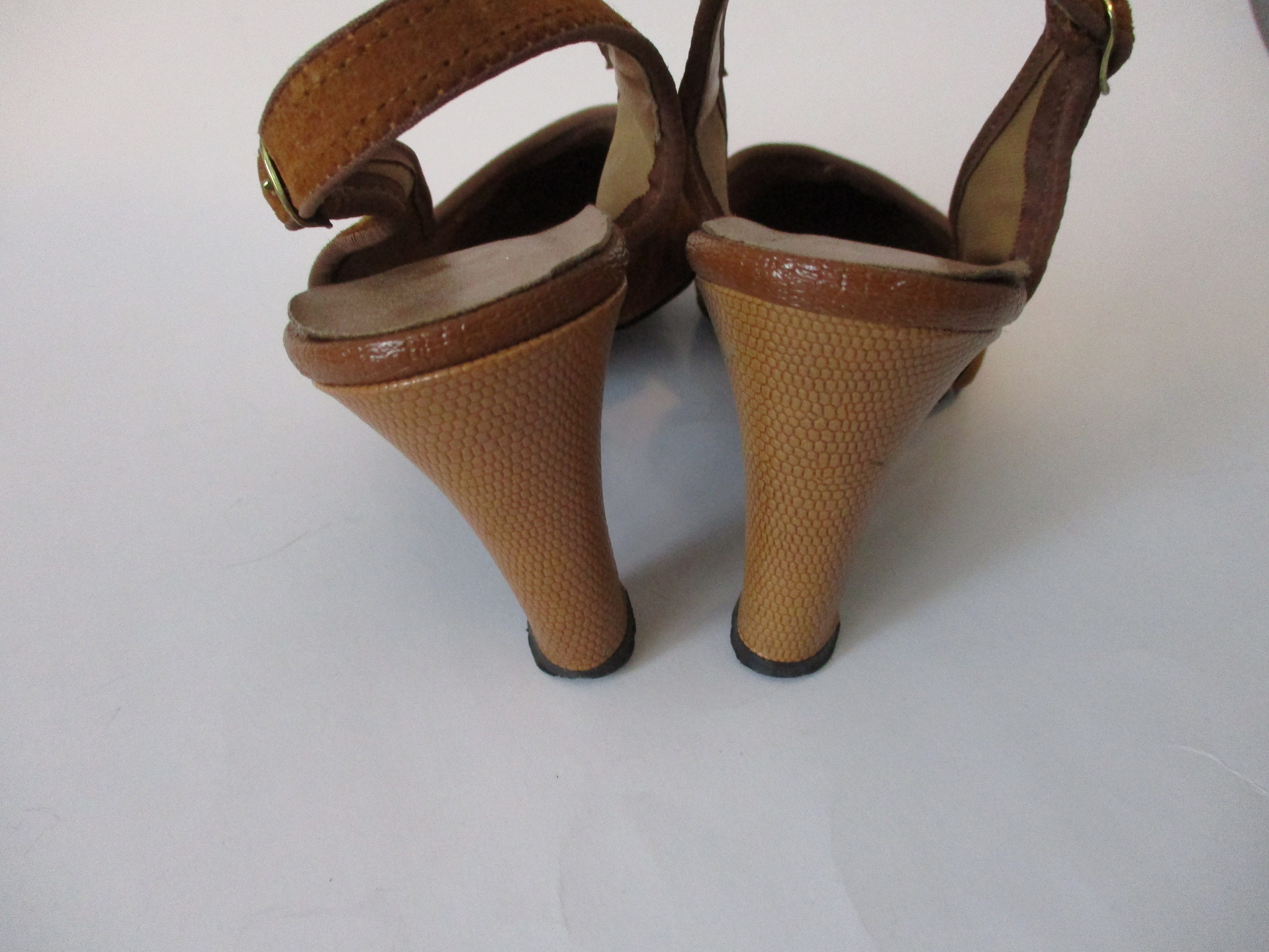 Vintage 1940s Slingback Heels Pumps Shoes Camel Brown Embossed | Etsy