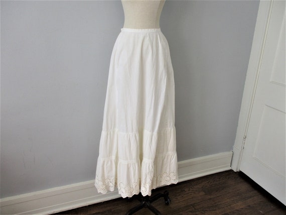 Antique Petticoat White Cotton Eyelet Lace Ruffle