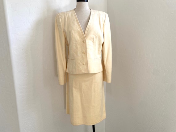 BILL BLASS Suit Vintage 1980s Beige Ultrasuede Bl… - image 1