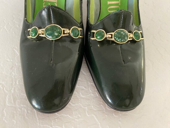 Mod Pumps Vintage 1960s Forest Green Leather Jewe… - image 2