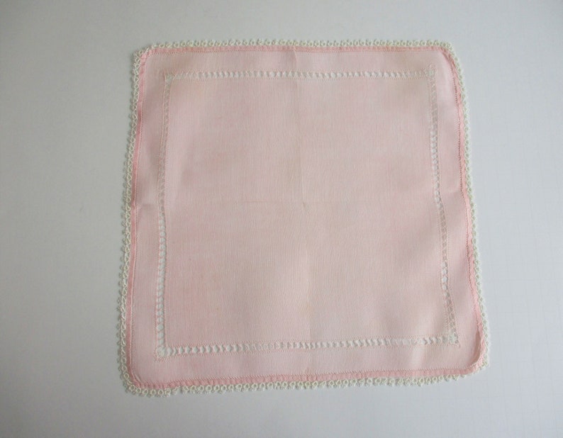 Vintage 1940s Hankies Pastel Pink Blue Tatting Lace Drawnwork Handkerchiefs Lot 2