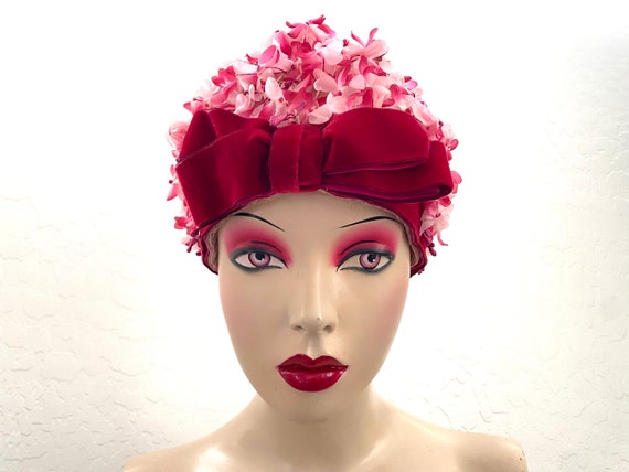 Pink Floral Hat Vintage 1960s Mod Velvet Bow - image 1