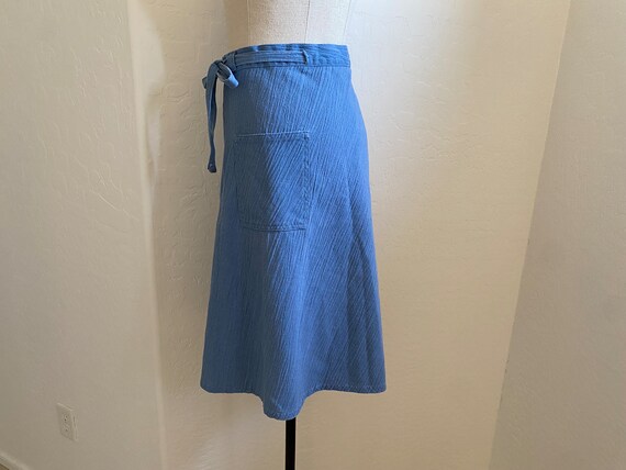 RUMBLE SEATS Wrap Skirt Vintage 1970s Blue Cotton… - image 7