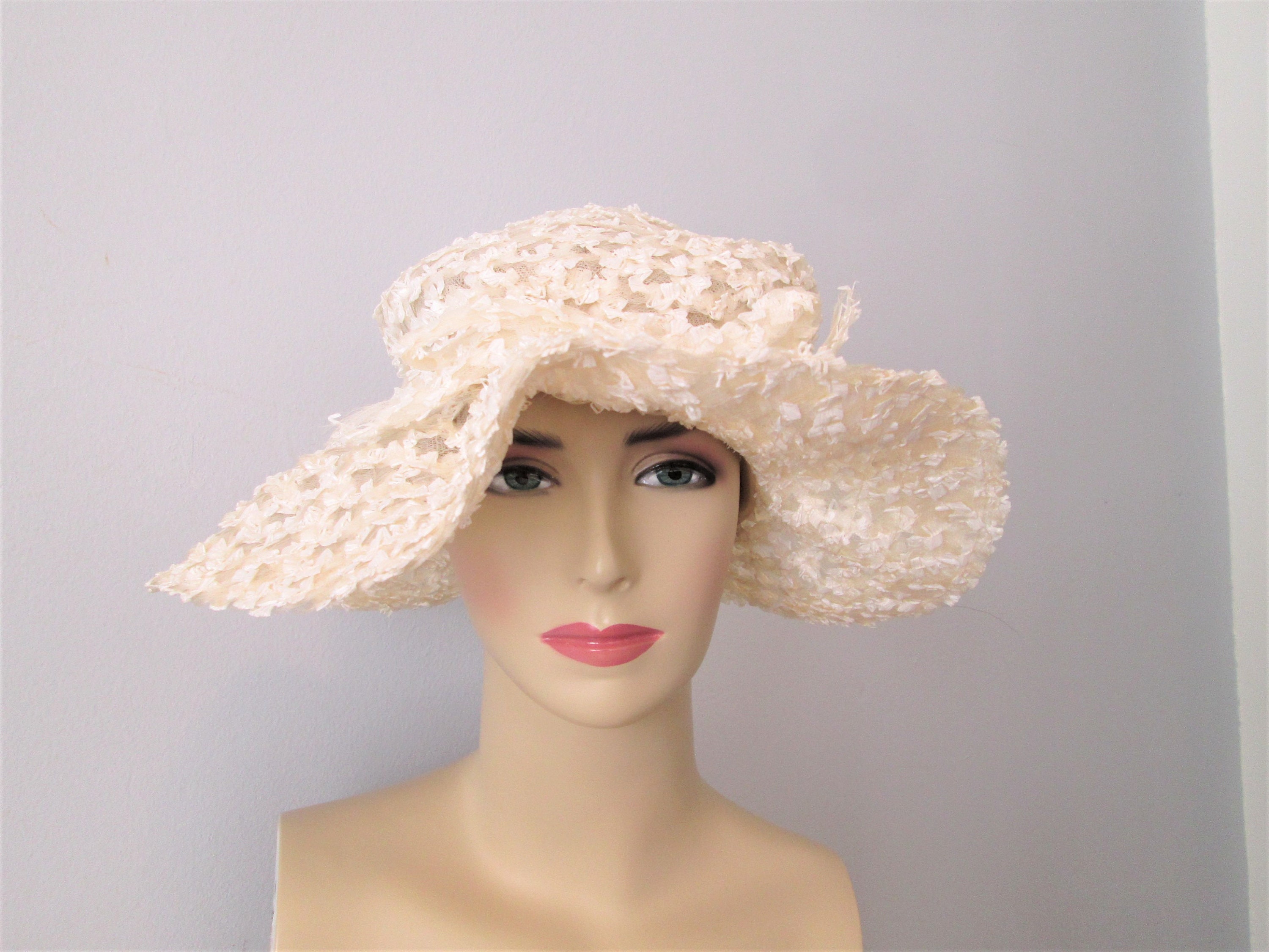 Floppy Wide Brim Hat Vintage 1960s Beige Raffia Straw Bow | Etsy