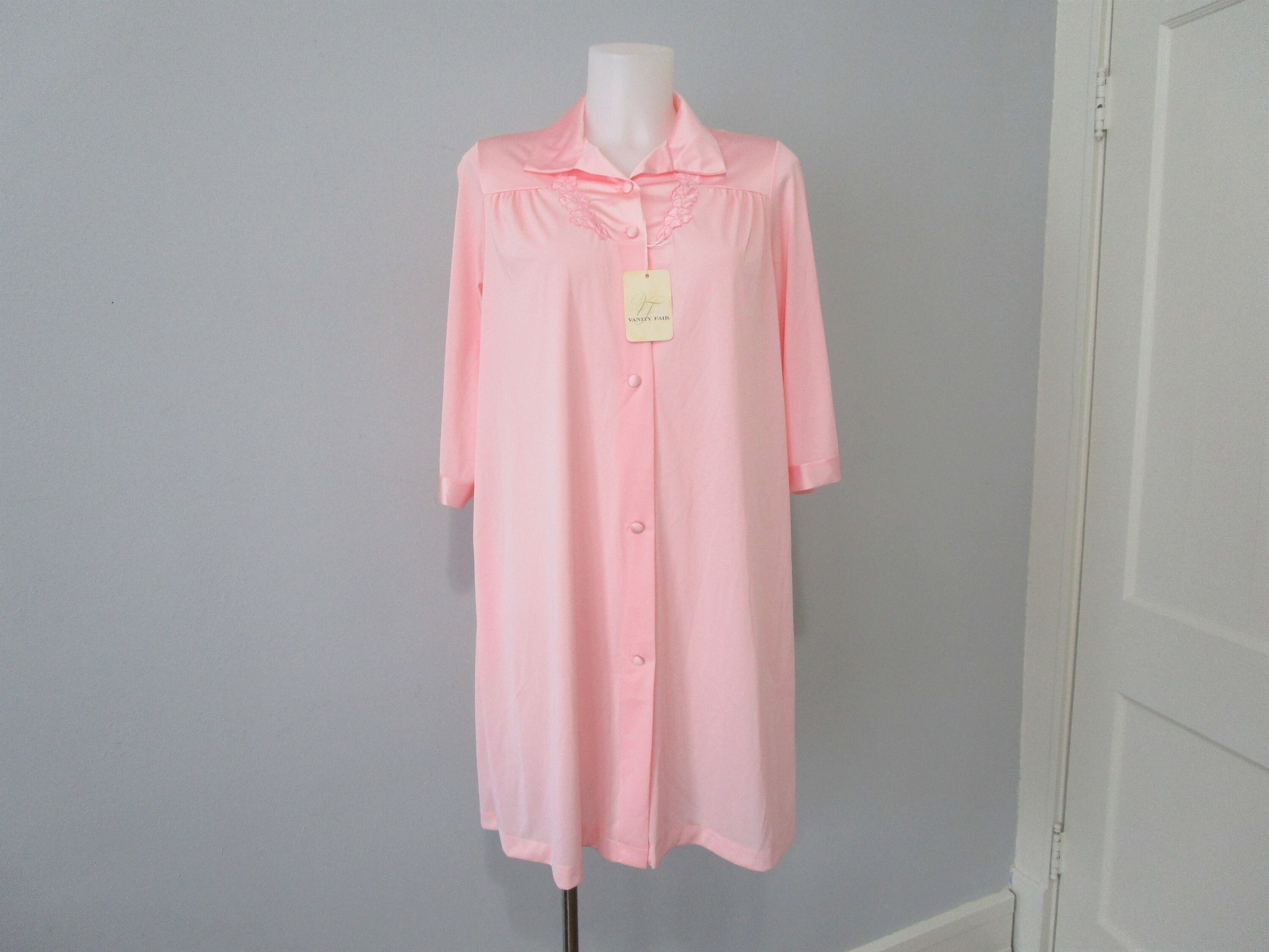 VANITY FAIR Robe Vintage 1960s Pink Nylon Deadstock Lingerie | Etsy