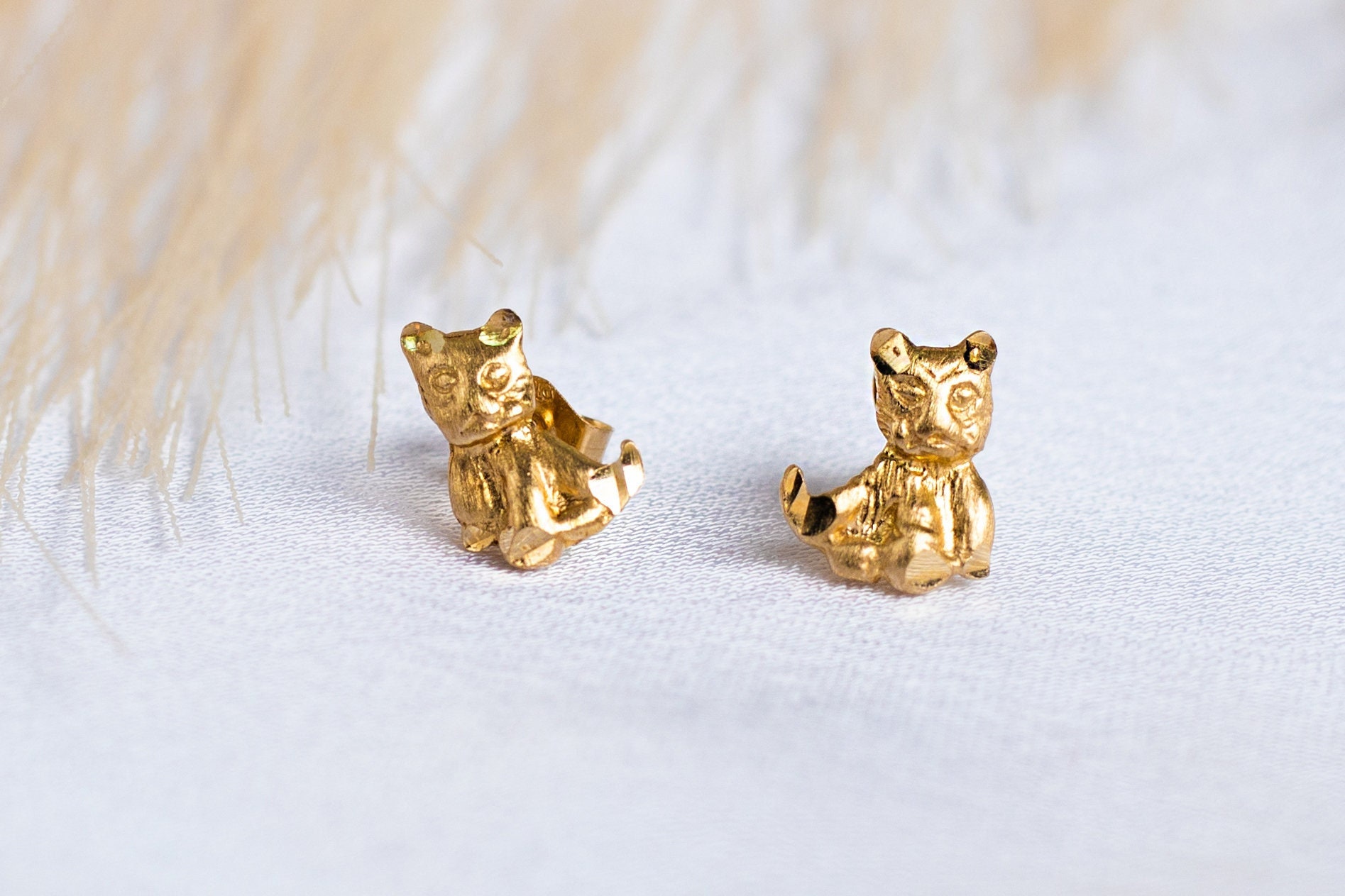14k Solid Gold Teddy Bear Ear Studs Vintage Retro Estate Earrings  Valentine\'s Gift for Her - Etsy