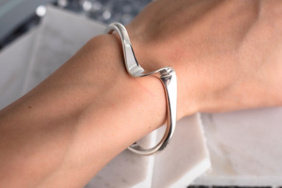 Sterling Silver Wavy Bangle Bracelet - Mid Centur… - image 1