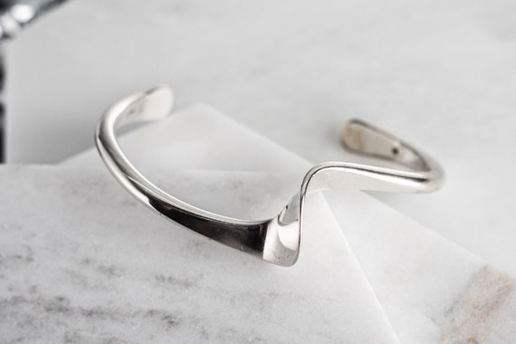 Sterling Silver Wavy Bangle Bracelet - Mid Centur… - image 3