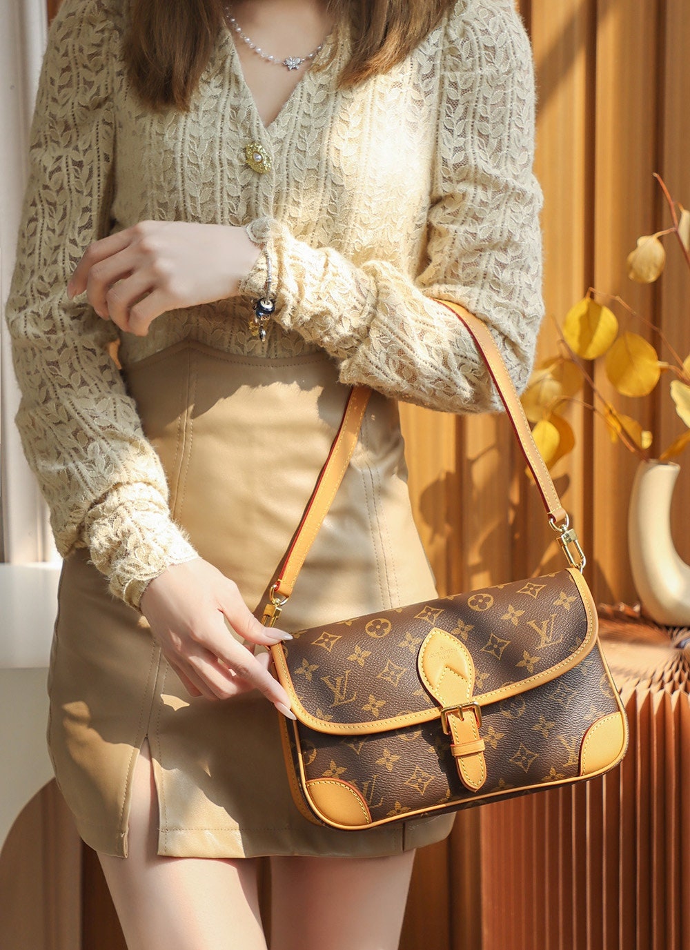 7 INCREDIBLE Louis Vuitton Dupes for the Iconic LV Handbags