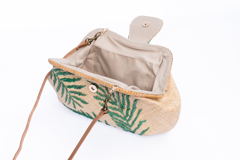 Floral palm leaf embroidered clutch Summer Beach Resort Raffia rattan frame Purse packable for travel Sac \u00e0 main vegan Straw Clutch Bag