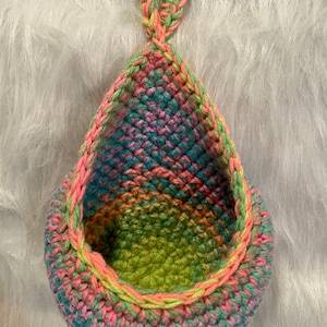 PATTERN ONLY- Teardrop Plant or Trinket holder basket crochet