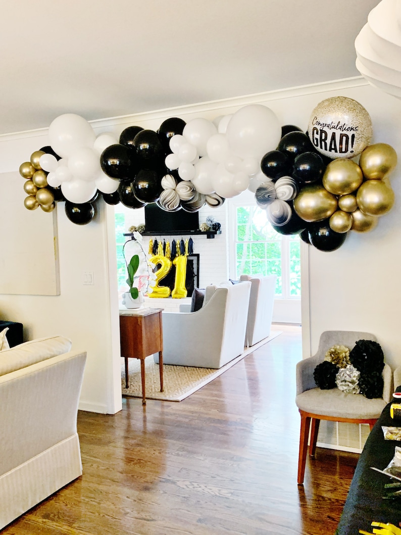 GRADUATION Party | Graduation Balloon Garland DIY | Black and Gold ...