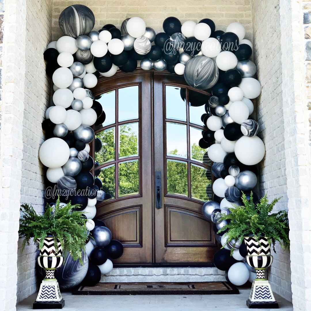 BLACK and WHITE Balloon Garland | Balloon Garland Arch Kit | Black and ...