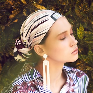 Back in stock: Printed silk scarf, Classic square scarf made from Silk Twill, Stylish head wrap, Modest fashion, Made in Italy