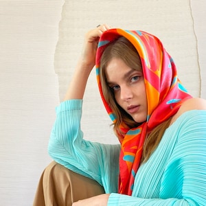 Square printed silk twill scarf in vibrant hot colors, Designer head scarf, Made in Italy, Gift for her image 3