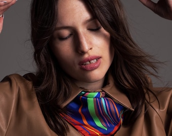 Kleines quadratisches Seidentuch, buntes Mini Einstecktuch, Petit foulard femme, Designer Tuch, Geschenk für sie