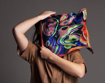 Bedrucktes Mini-Seidenbandana, Perfektes Geschenk für sie, Vielseitiges Seidenaccessoire für Luxusliebhaber, Einstecktuch für Männer und Frauen