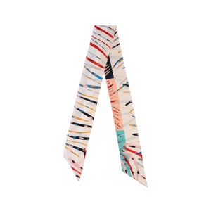 Reversible printed silk scarf, Mini elegant white twill silk neckerchief, Made in Italy, perfect as a headband or around the neck image 1