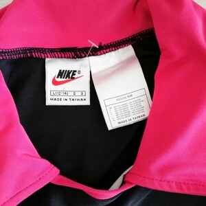 Y2K Nike Croptop Bild 4