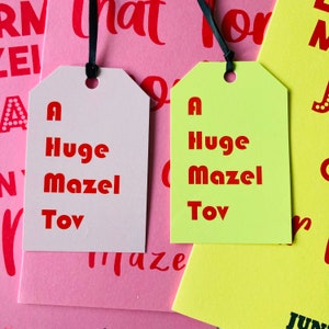 Ein riesiger Mazel Tov Geschenkanhänger in Pink oder Gelb. Bat Mitzwa Geschenkanhänger, Bar Mitzwa Geschenkanhänger, Jüdisches Geschenkpapier, Karte
