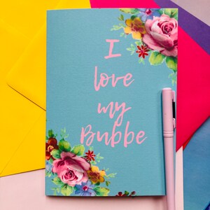 PERSONALIZE! Eu amo minha bubbie, engraçado Dia das Mães Judaico, mãe judia, mamãe, babá, avó, bubba, bubbie, cartão de aniversário judaico, pai,