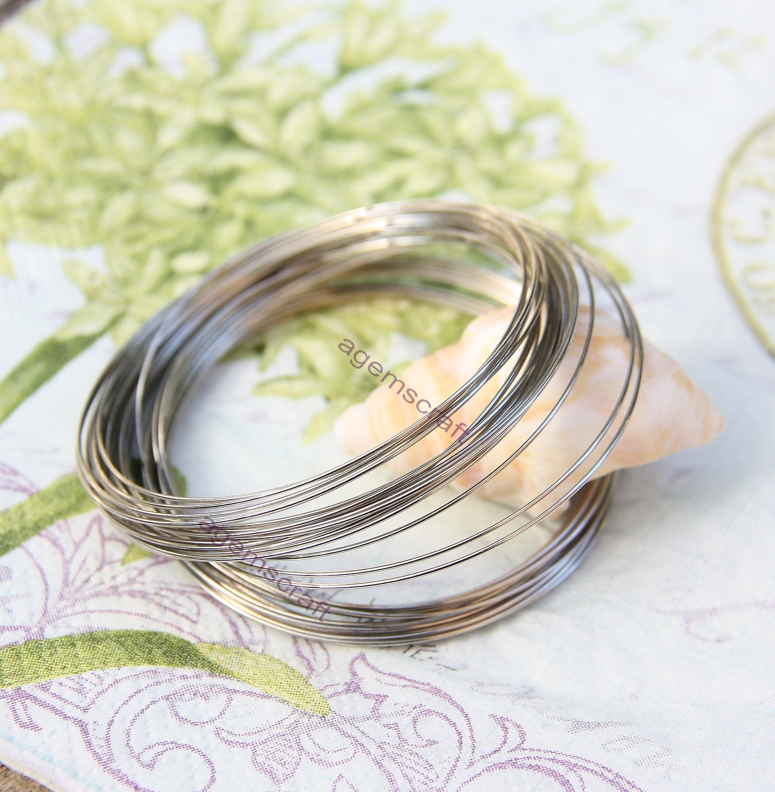 Stainless Steel Memory Wire, Silver Tone Beading Wire (20 Loops) - Etsy ...